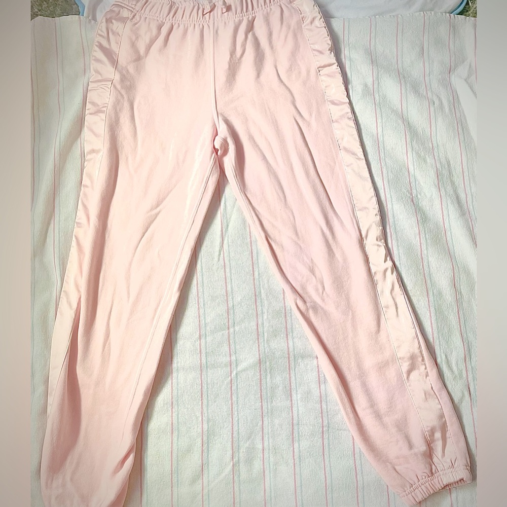 Light pink sweatpants scrunched bottom kids XL